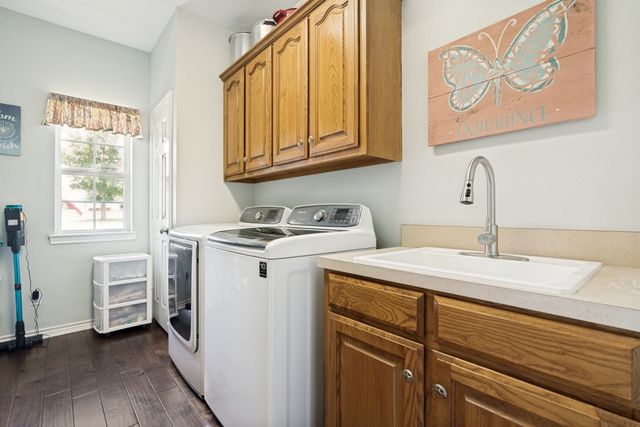 305 Rs County Road 3390, Emory, TX 75440