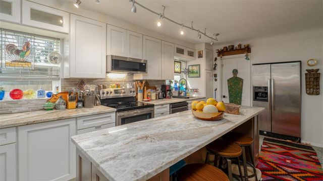 5508 9TH AVENUE N, St Petersburg, FL 33710