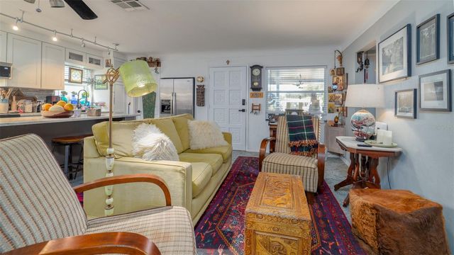 5508 9TH AVENUE N, St Petersburg, FL 33710