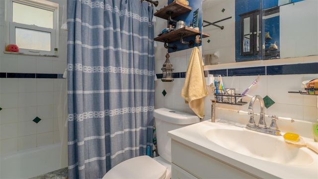 5508 9TH AVENUE N, St Petersburg, FL 33710