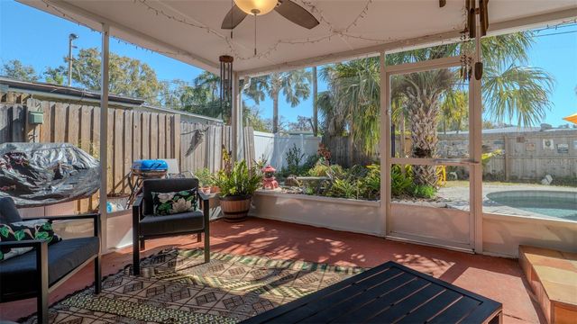 5508 9TH AVENUE N, St Petersburg, FL 33710
