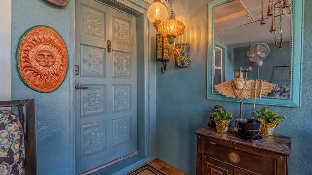 5508 9TH AVENUE N, St Petersburg, FL 33710