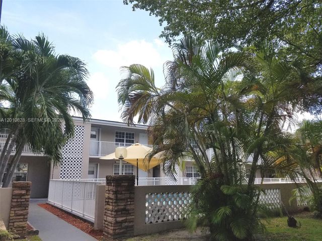 6565 Santona St B8, Coral Gables, FL 33146