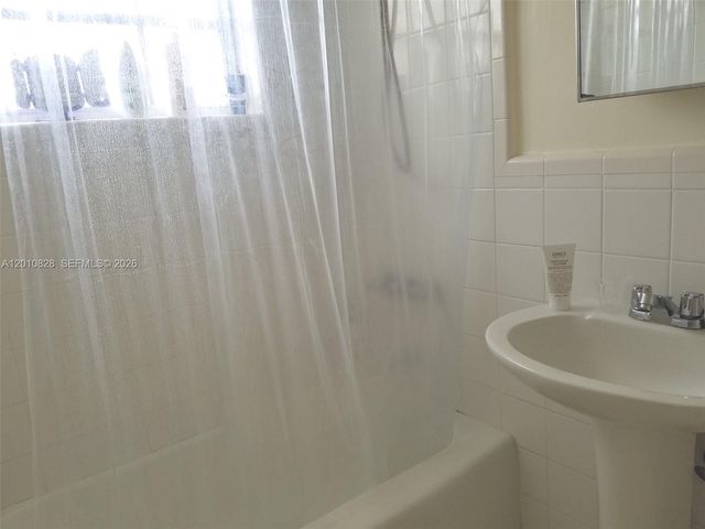 6565 Santona St B8, Coral Gables, FL 33146