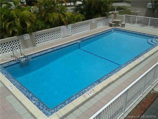 6565 Santona St B8, Coral Gables, FL 33146