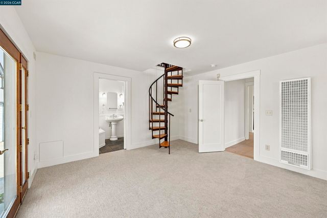 1455 Mckendrie St, San Jose, CA 95126
