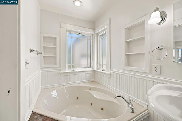 1455 Mckendrie St, San Jose, CA 95126