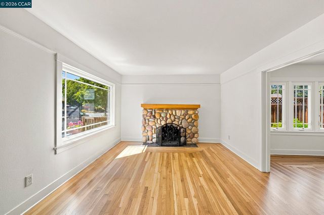 1455 Mckendrie St, San Jose, CA 95126
