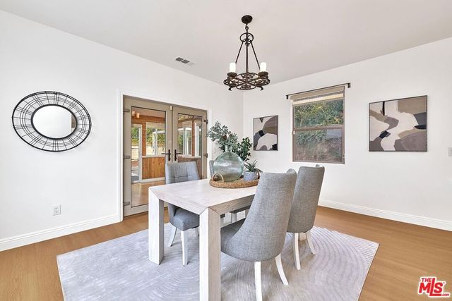 646 N Sierra Bonita Avenue, Los Angeles, CA 90036