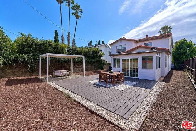 646 N Sierra Bonita Avenue, Los Angeles, CA 90036
