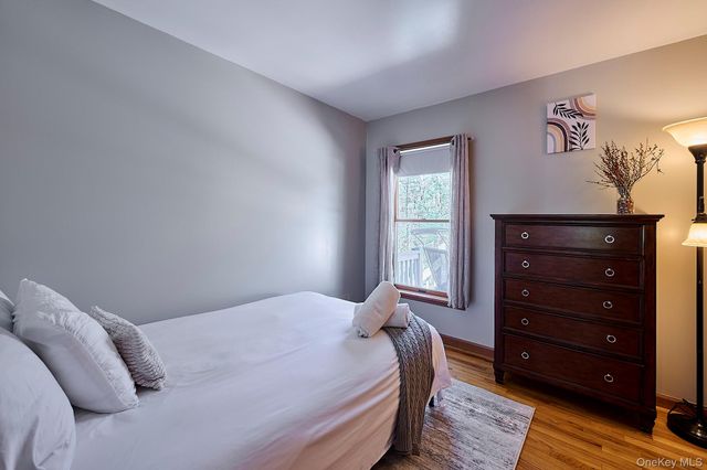 39 Pitio Road, Glen Spey, NY 12737