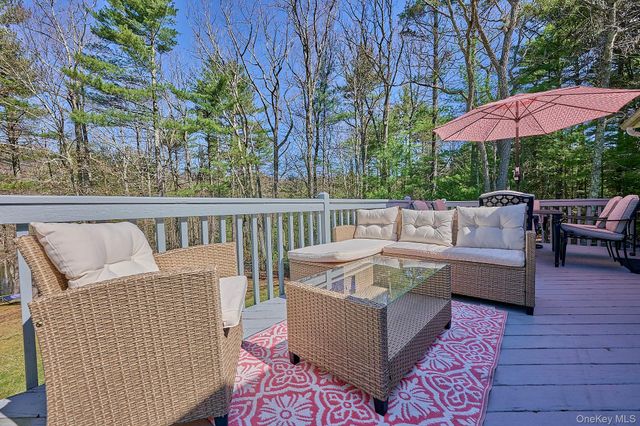 39 Pitio Road, Glen Spey, NY 12737