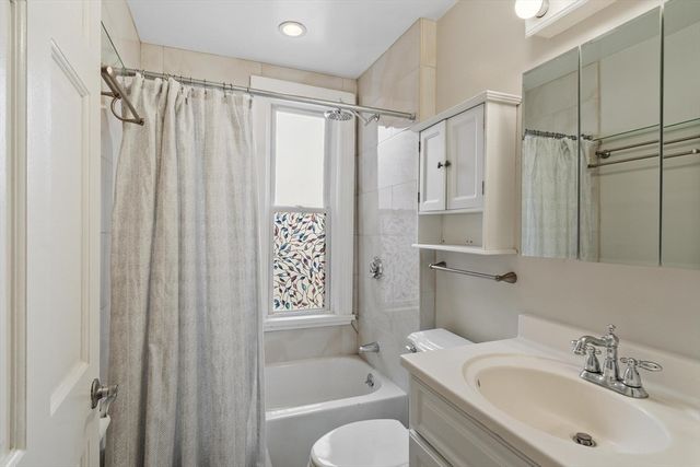 126 Washington Ave 2, Chelsea, MA 02150