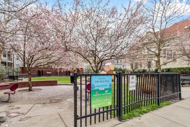 126 Washington Ave 2, Chelsea, MA 02150