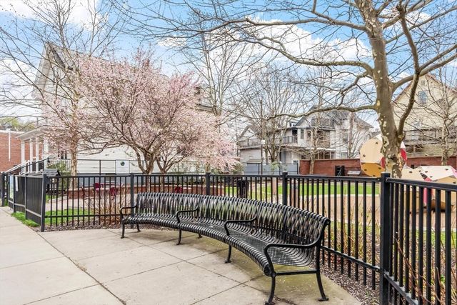 126 Washington Ave 2, Chelsea, MA 02150