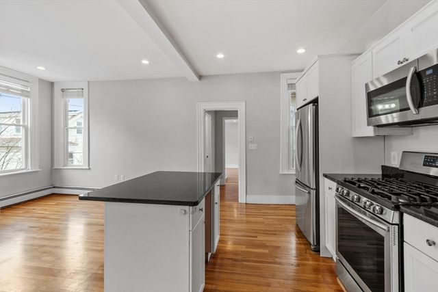 126 Washington Ave 2, Chelsea, MA 02150