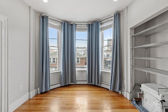 126 Washington Ave 2, Chelsea, MA 02150