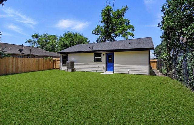 6707 New York Street, Houston, TX 77021