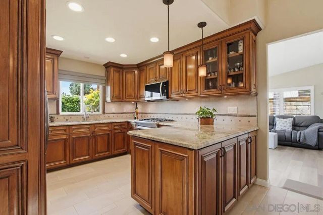 13236 Ryans Way, Lakeside, CA 92040