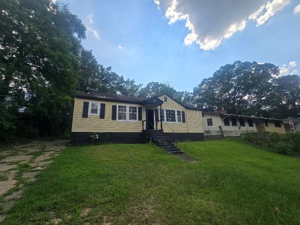 20 Patch Drive, Columbus, GA 31903