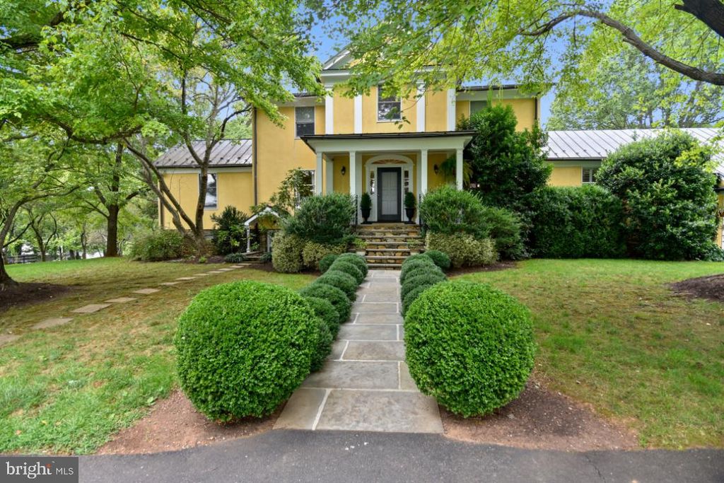 2532 ATOKA RD, Marshall, VA 20115