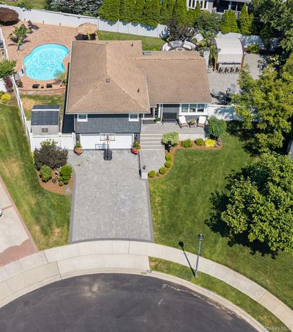 3765 Lynn Lane, Wantagh, NY 11793