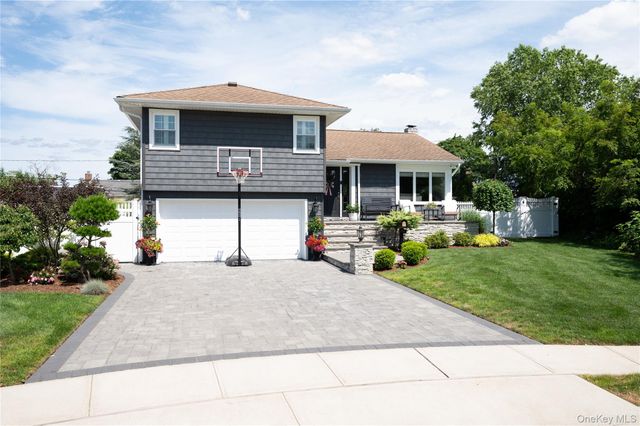3765 Lynn Lane, Wantagh, NY 11793