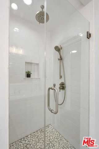 241 Calle Mayor, Redondo Beach, CA 90277