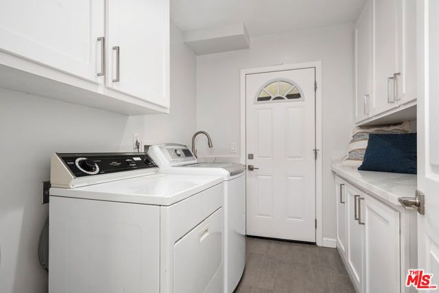 241 Calle Mayor, Redondo Beach, CA 90277