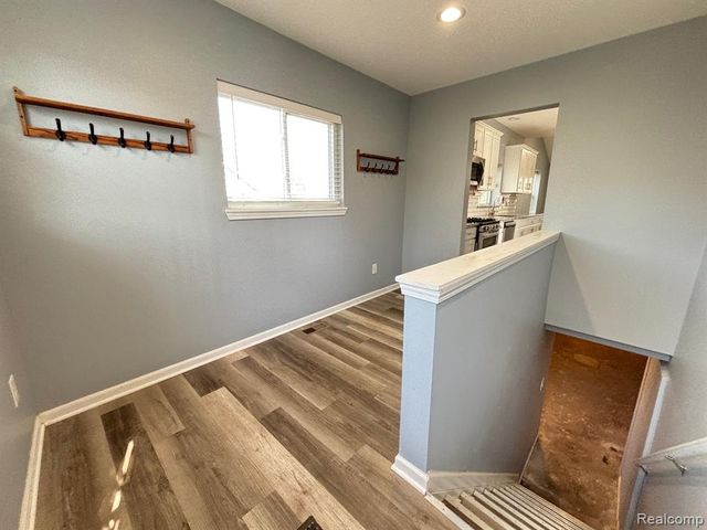 30559 Marshall Street, Southfield, MI 48076