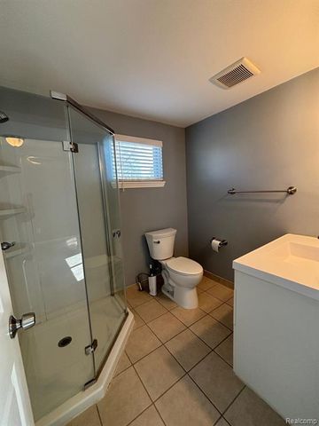 30559 Marshall Street, Southfield, MI 48076