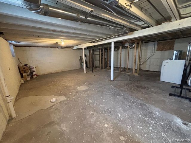 30559 Marshall Street, Southfield, MI 48076