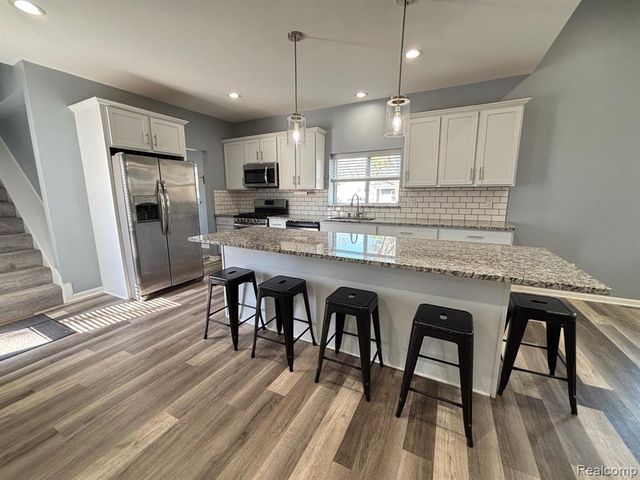 30559 Marshall Street, Southfield, MI 48076