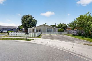 3943 Roan Court W, Palm Beach Gardens, FL 33403