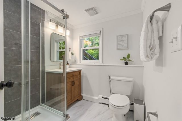 42 Sherwood Dr, New Providence Boro, NJ 07974