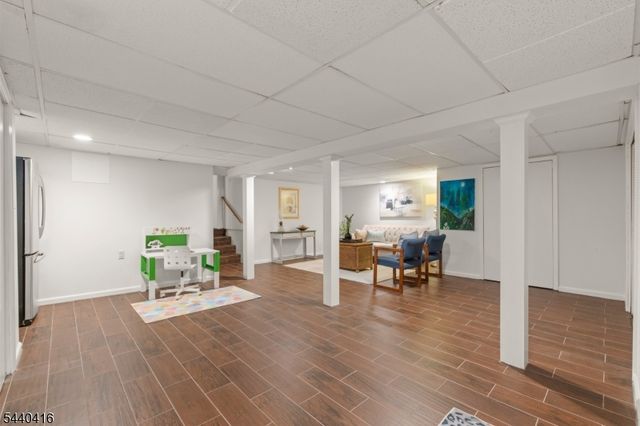 42 Sherwood Dr, New Providence Boro, NJ 07974