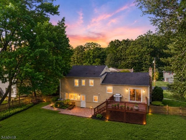 42 Sherwood Dr, New Providence Boro, NJ 07974