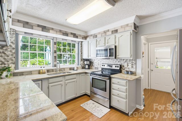 4113 Hallam Court, Charlotte, NC 28269