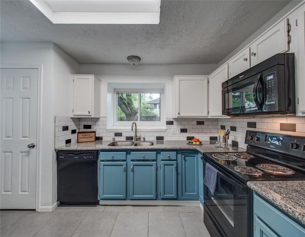 7114 Buchanan Drive, Richmond, TX 77469