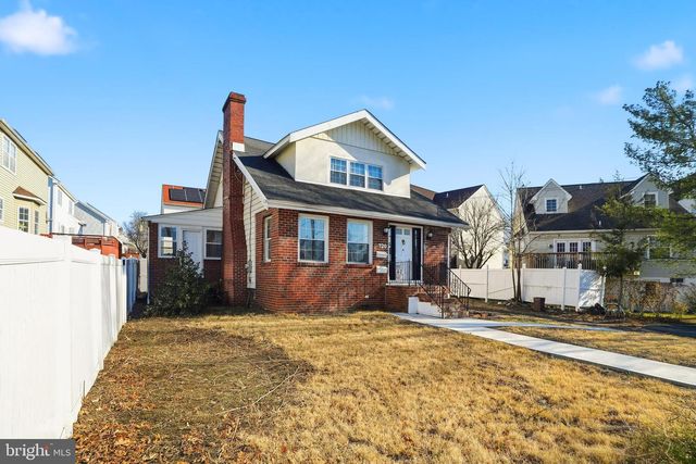 720 KEDRON AVE, Morton, PA 19070