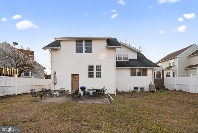 720 KEDRON AVE, Morton, PA 19070