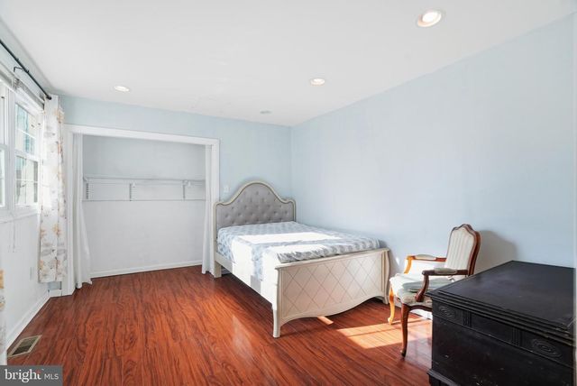 720 KEDRON AVE, Morton, PA 19070