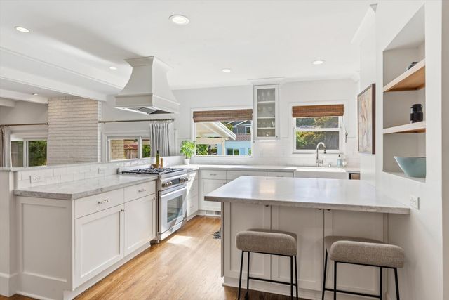 116 San Antonio Way, Sacramento, CA 95819