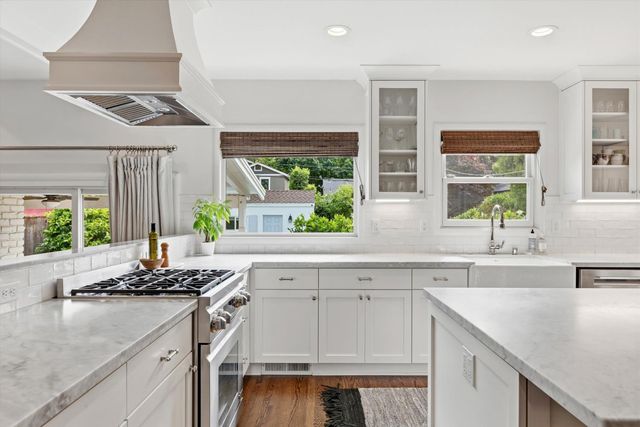 116 San Antonio Way, Sacramento, CA 95819