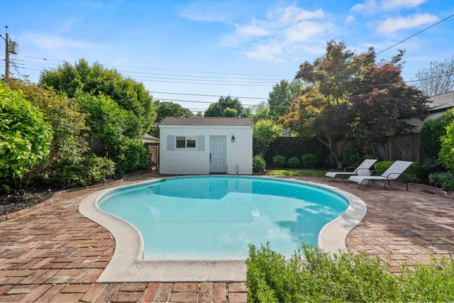 116 San Antonio Way, Sacramento, CA 95819