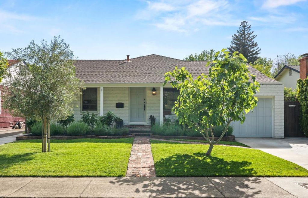 116 San Antonio Way, Sacramento, CA 95819