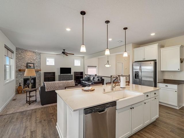 11516 Brookview Drive, Maple Grove, MN 55311
