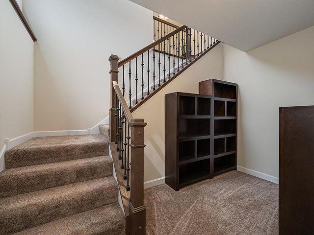 11516 Brookview Drive, Maple Grove, MN 55311