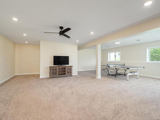 11516 Brookview Drive, Maple Grove, MN 55311