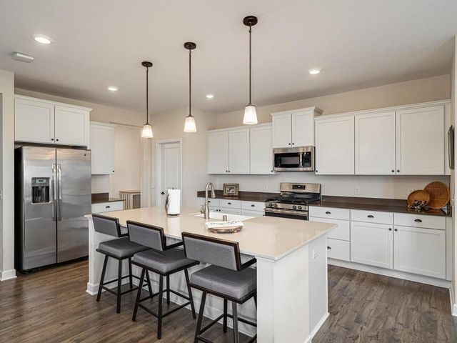 11516 Brookview Drive, Maple Grove, MN 55311